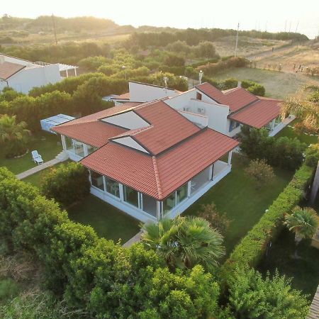 Villa Letizia Кампофеличе ди Рокела Екстериор снимка