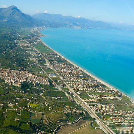 Villa Letizia Кампофеличе ди Рокела Екстериор снимка
